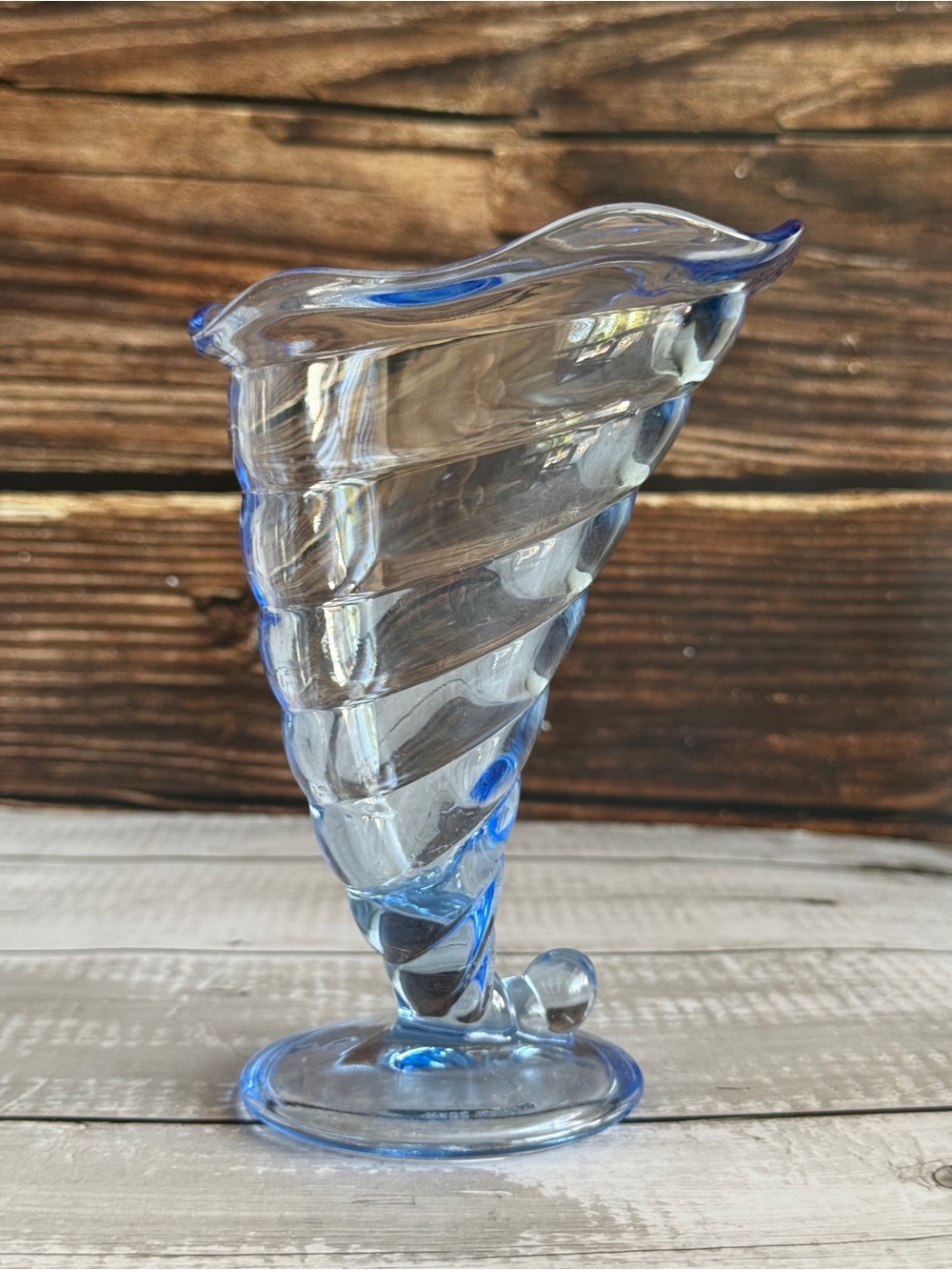 Vintage Bormioli Rocco Italy Blue Swirl Glass Vase Tornado Spiral Footed